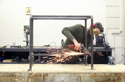 Hakkens creating a recycling machine.