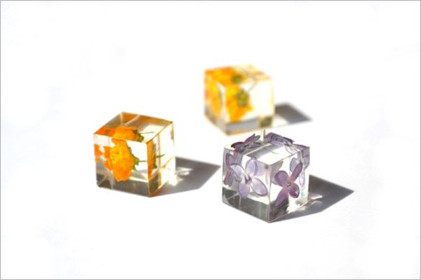 image of an epoxy - Learn more about epoxies and curatives