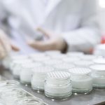 Photo of cosmetics in a laboratory setting - Learn about silicones and their natural alternatives