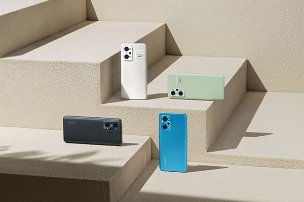Chinese electronics brand realme is using SABIC’s first bio-based PC copolymer for the battery cover of its newly launched GT 2 Pro smartphone in China. (Courtesy of SABIC)