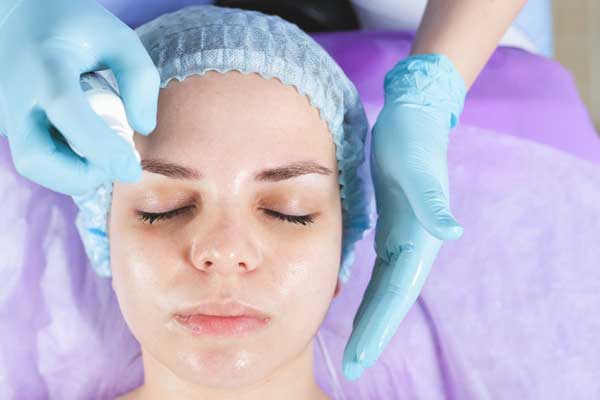 Learn about the variety of ingredients used in anti-acne treatment options in the UL Prospector Knowledge Center.