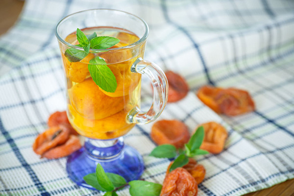 Learn about food preservatives: the main factors of food spoilage, how different preservatives prevent it, and formulation considerations to keep in mind in the Prospector Knowledge Center.