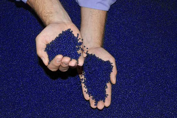 Learn how to select the right drying system and why agitated vacuum dryers are more effective for drying plastics. Sponsored by Charles Ross & Son Company.